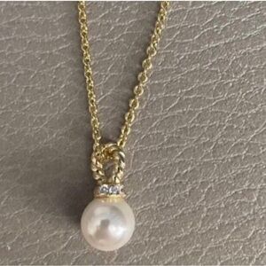 David Yurman Gold Pearl Pendant Necklace - Classic Pearl Drop